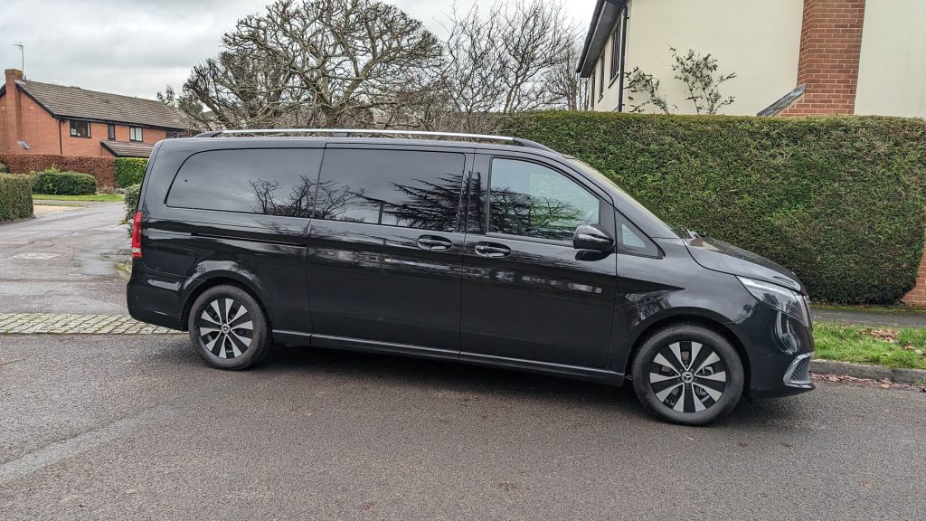 Mercedes-Benz V Class 2.0 V300d AMG Line G-Tronic+ Euro 6 (s/s) 5dr 8 Seat XLWB