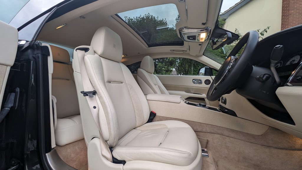Rolls-Royce Wraith 6.6 V12 Auto Euro 6 2dr